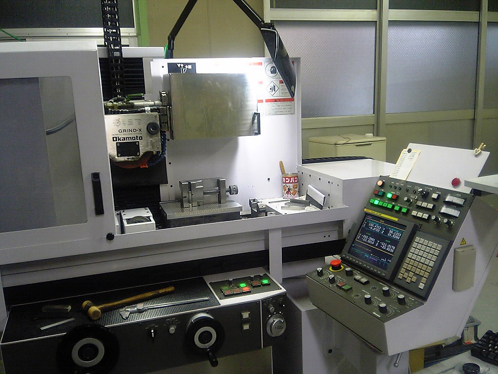 岡本工作機械 超精密研磨機 UPZ420P